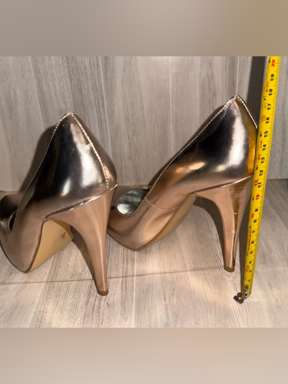 ✨ Metallic Rose Gold Platform Heels - size 7 - Picture 8 of 13